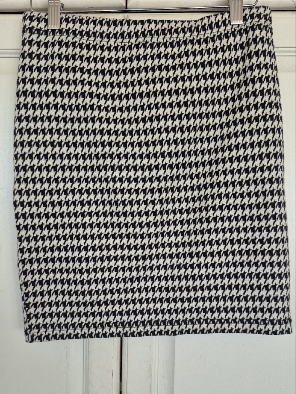 Only Black and White Houndstooth Pencil Skirt - Picture 4 of 6